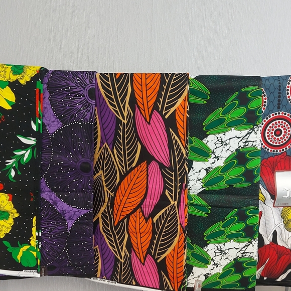 High quality 100% Africa print cotton fabric. Each Africa - Picture 5 of 16